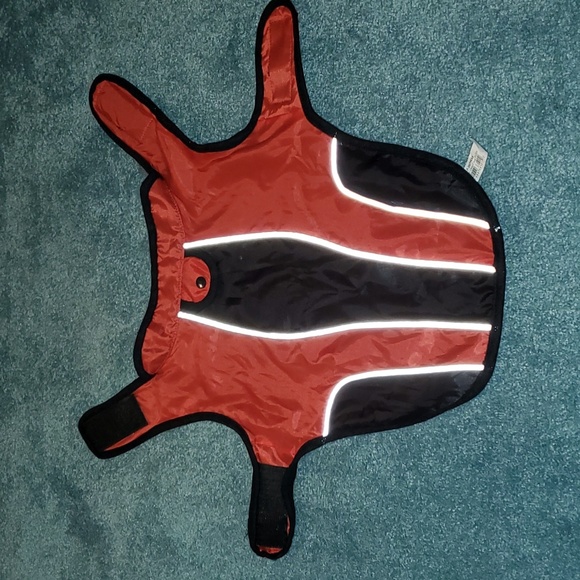 Doggie Rain Coat (Medium) - Picture 4 of 5